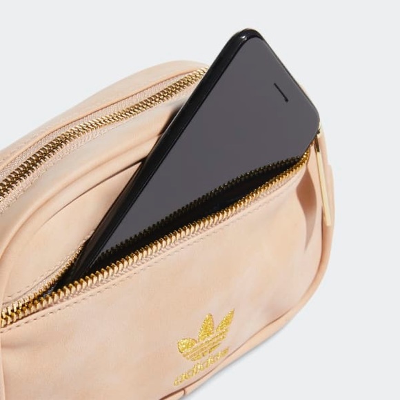 NWT Adidas Faux Suede Waist Pack - Picture 5 of 7